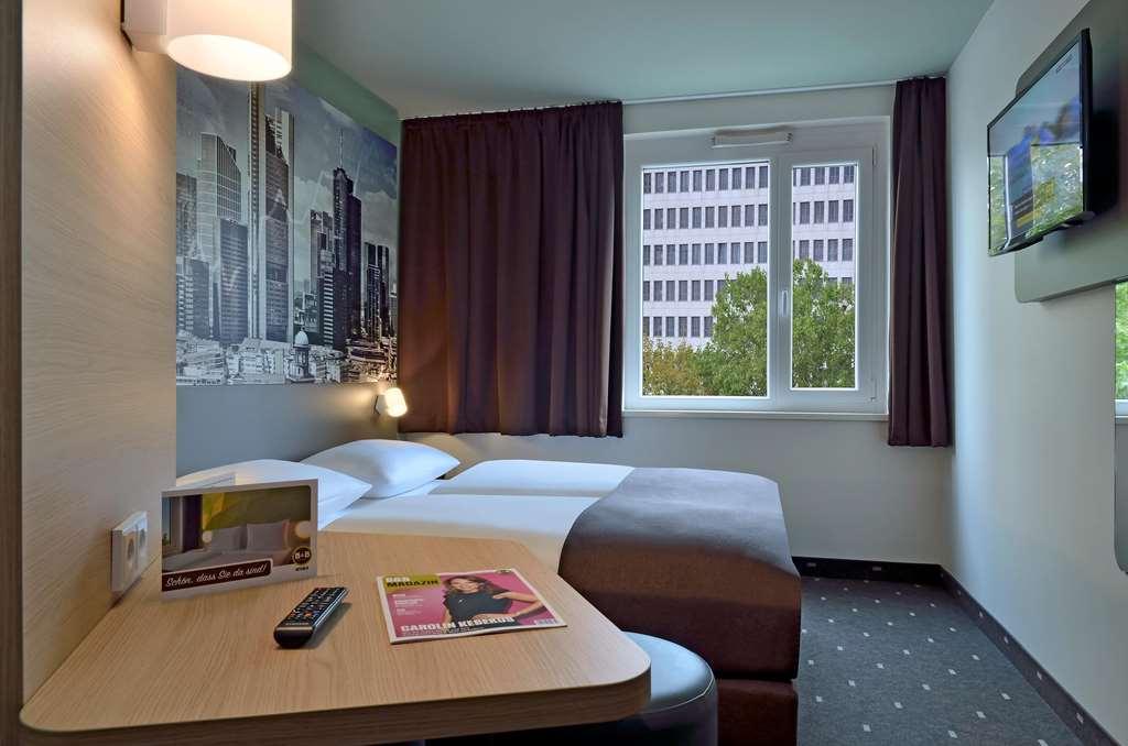 B&B Hotel Frankfurt-West Eschborn Kamer foto
