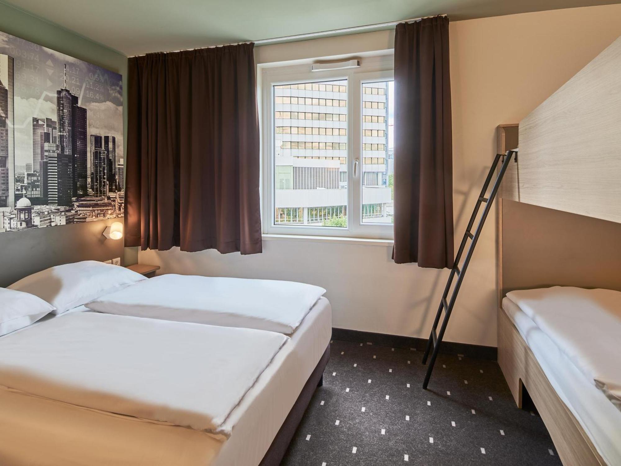 B&B Hotel Frankfurt-West Eschborn Buitenkant foto