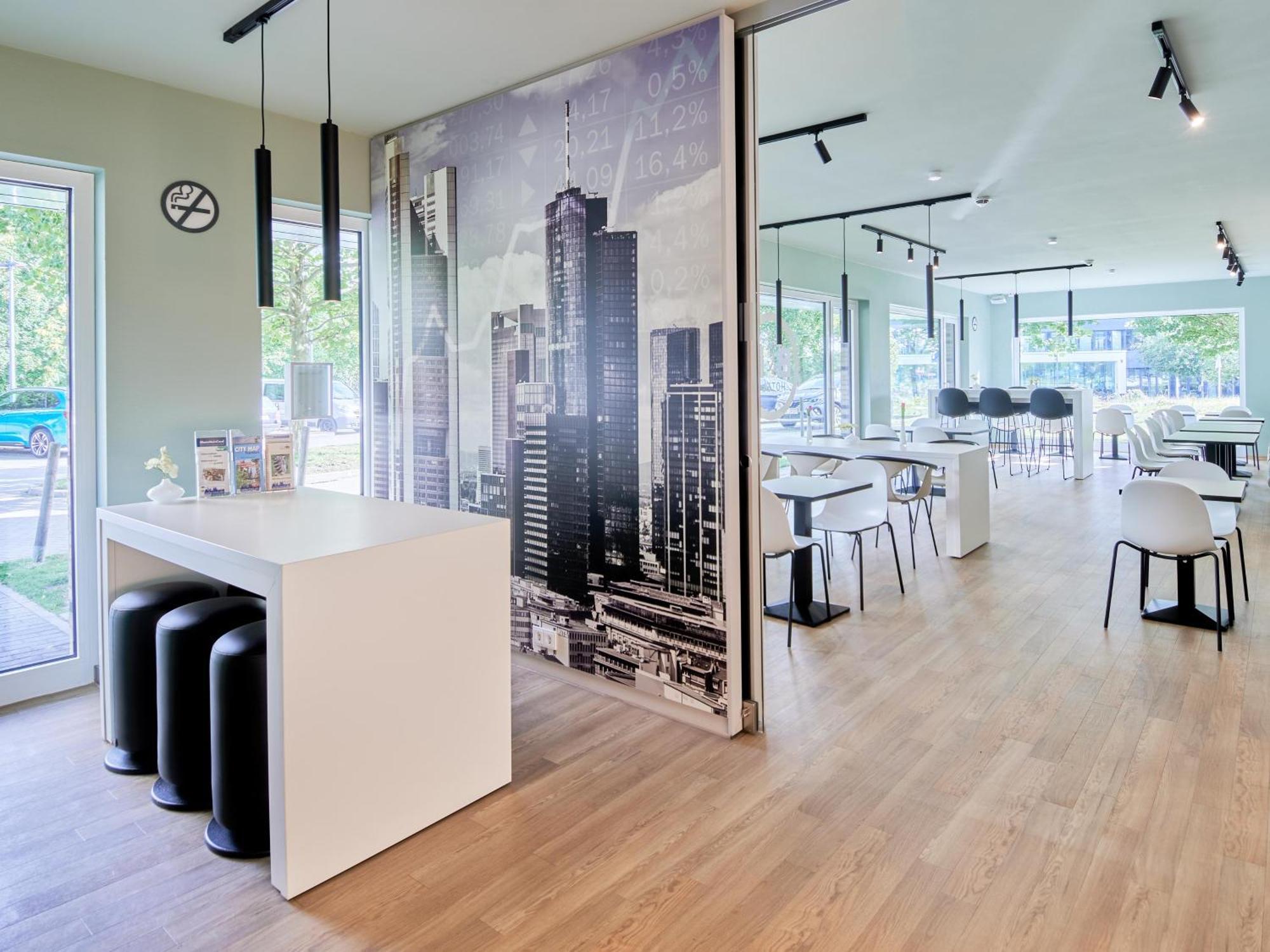 B&B Hotel Frankfurt-West Eschborn Buitenkant foto