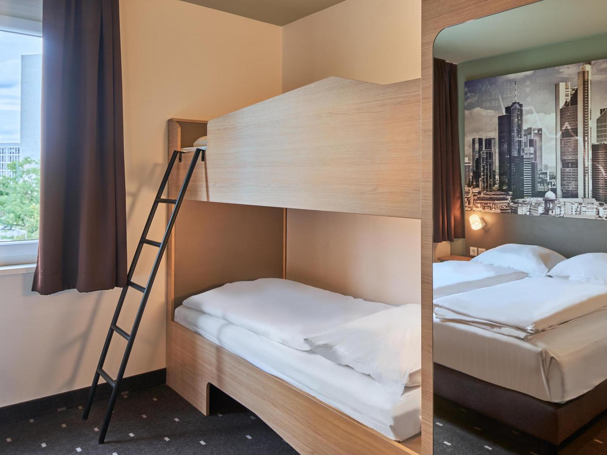 B&B Hotel Frankfurt-West Eschborn Buitenkant foto