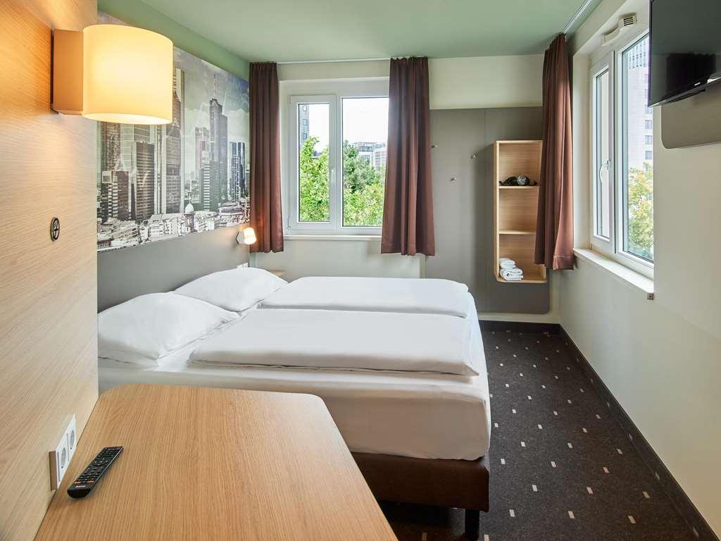 B&B Hotel Frankfurt-West Eschborn Kamer foto